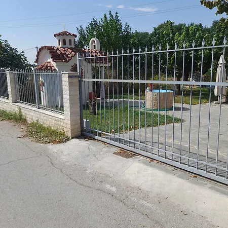 H BIΛΑ ΤΩΝ ΟΝΕΙΡΩΝ ΣΟΥ-999 THE VILLA OF YOURS Dreams 999 Villa *